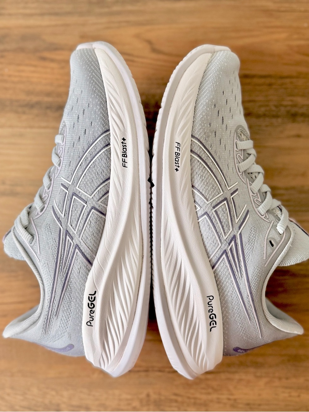 Asics Women's Light Gray and White Running Shoes - Picture 7 of 11
